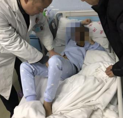 夜上海养生：男子按摩后下体被打肿